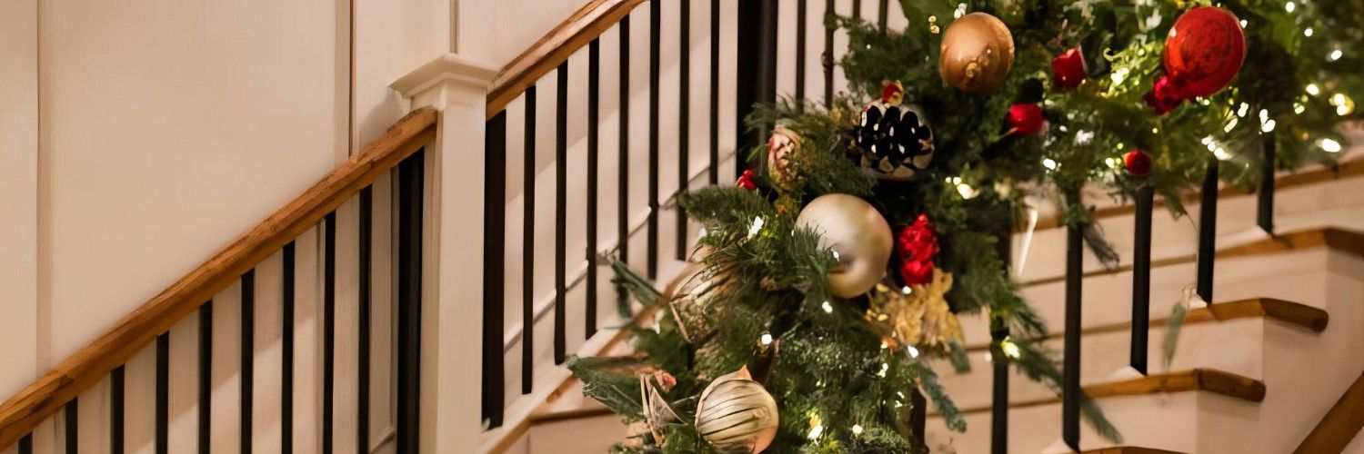 How to decorate your stairs for Christmas